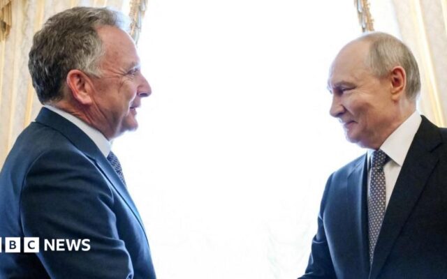 Russia says it is ready to resume talks with Ukraine and US to end war
