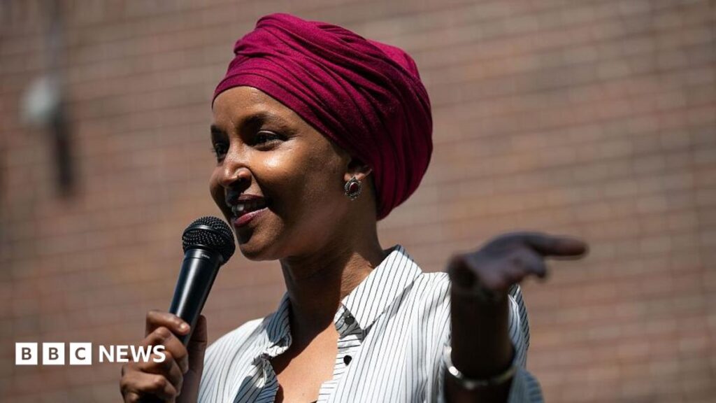 Obama blasts federal probe of congresswoman Ilhan Omar as 'so appalling'