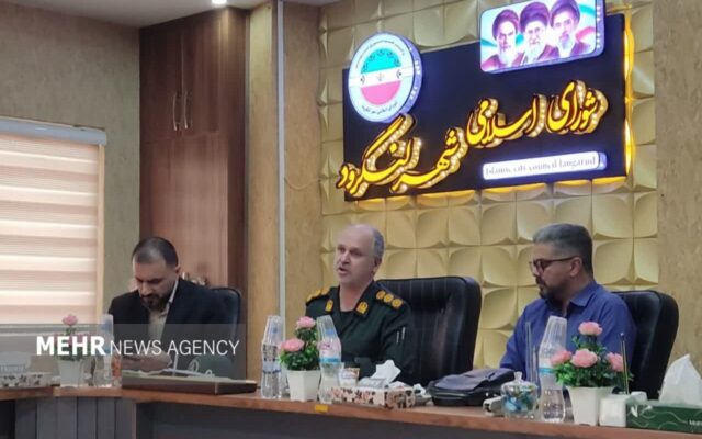 سرهنگ مهدیپور: حضور مردم توطئههای دشمنان را خنثی میکند
