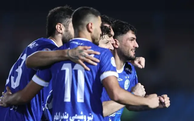 استقلال با شکست گل‌گهر به پرسپولیس چسبید / سهراب؛ پیروز نبرد یاران قدیمی