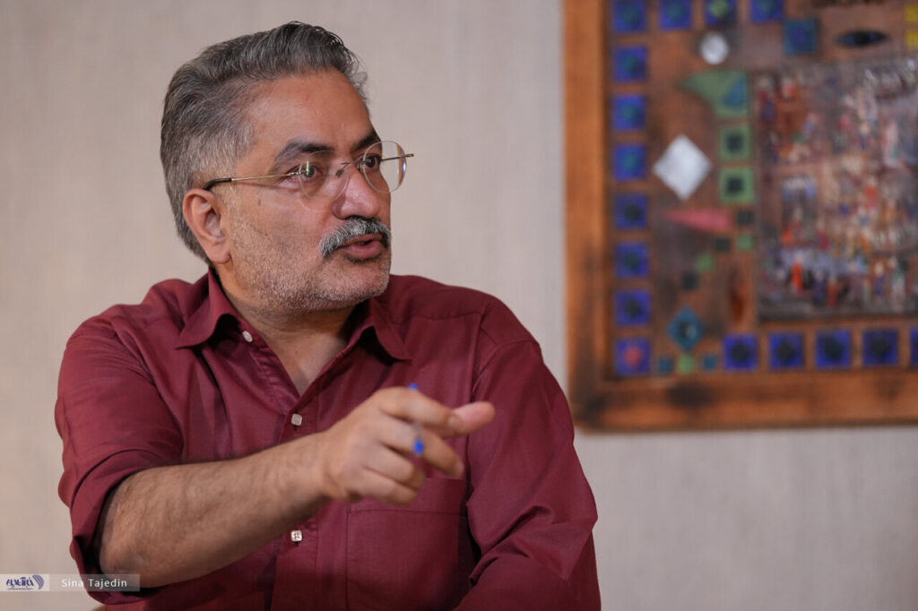 عبدالحسین نوایی نه اهل محفل بود و نه مریدبازی