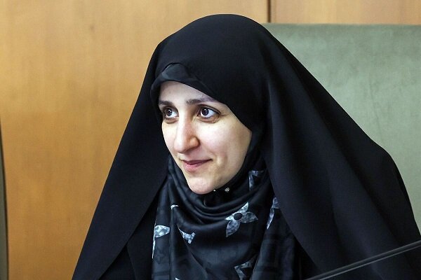 بهروزآذر: شخصیت کودک پیش از ورود به مدرسه شکل می‌گیرد