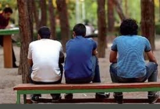 خروج یکونیم میلیون نفر از بازار کار در یک سال گذشته / ماهانه ۷ هزار میلیارد تومان بیمه بیکاری پرداخت میشود