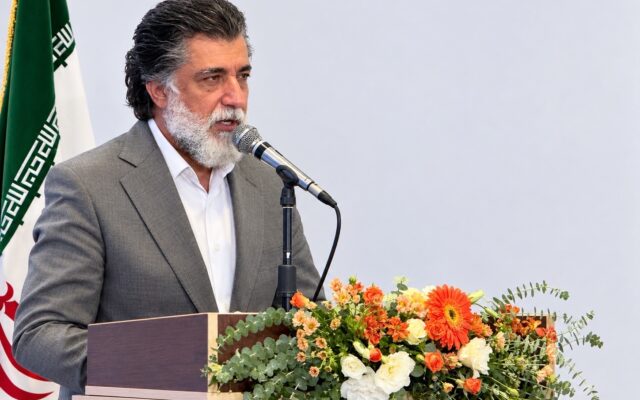 عبور از بن‌بست بروکراسی در صنعت گردشگری فارس