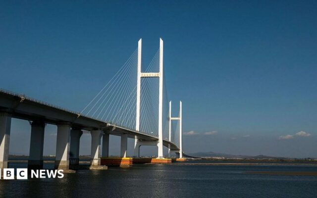 North Korea and China open new bridge after 12-year delay