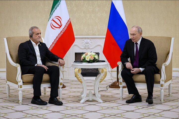کرملین: پوتین، ترامپ را از دیدگاه ایران درباره حل‌وفصل جنگ مطلع ساخته است