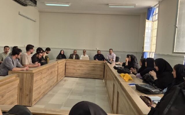 چالش‌های ترجمه رمان از انگلیسی به فارسی در دانشگاه لرستان بررسی شد