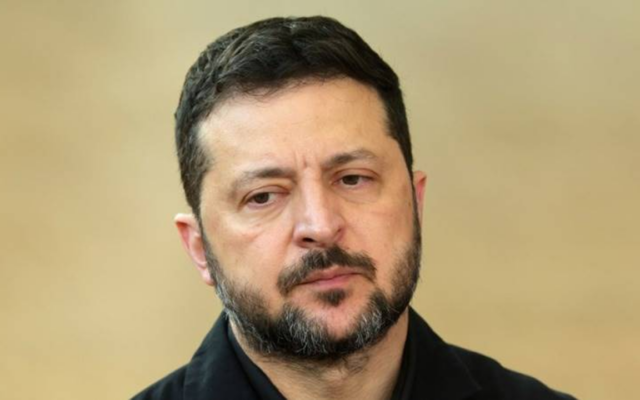تهدید زلنسکی: در صورت سقوط اوکراین، ۲۰ میلیون نفر به اروپا پناهنده می‌شوند