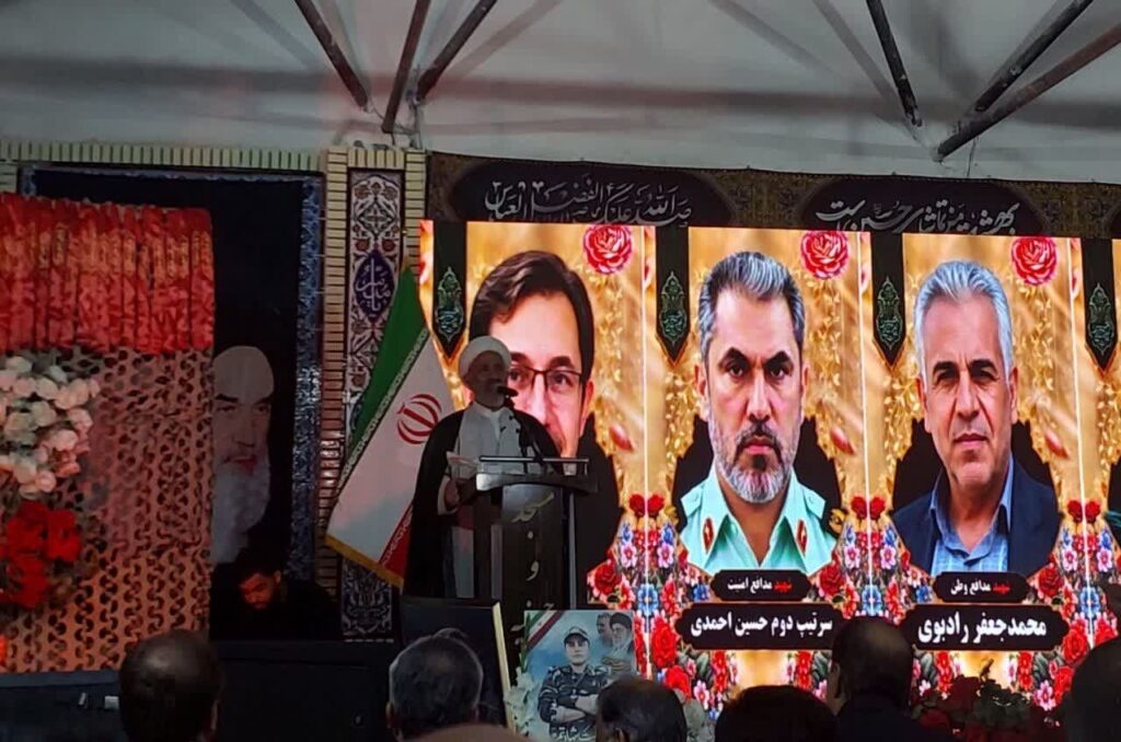 پژمانفر: ایستادگی مردم هیمنه پوشالی استکبار را فرو ریخت
