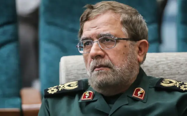 سرلشکر ایزدی: در زمین، دریا و آسمان آماده مقابله با دشمن هستیم، آمریکاییها در عراق هم مانند افغانستان شکست خوردند