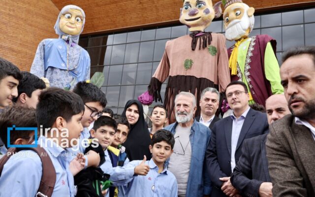 افتتاحیه هفتمین جشنواره تئاتر خیابانی تبریزیم