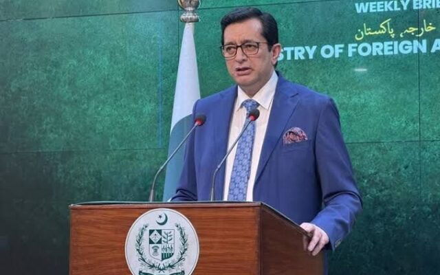پاکستان خواستار خویشتنداری تهران و واشنگتن شد