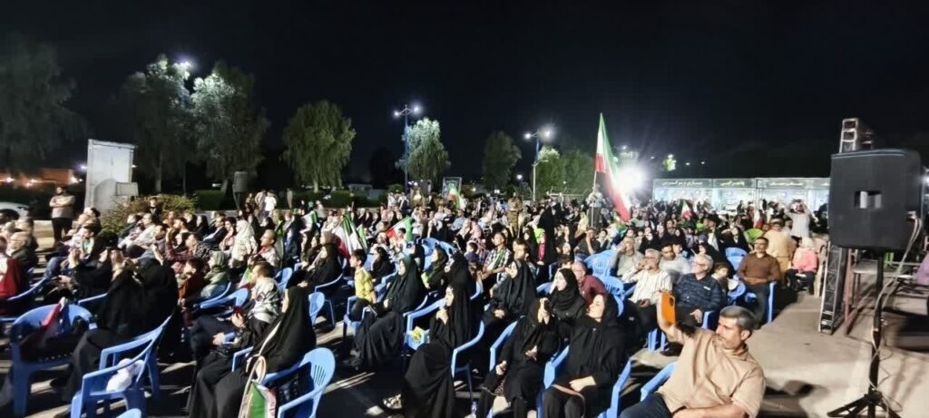 انتقاد رسانه اصولگرا از «برنامه به وقت ایران» صداوسیما؛ شعار عده‌ای محدود صدای همه مردم است؟ / ورود رهبری برای مقابله با تفرقه بی‌دلیل نبود!
