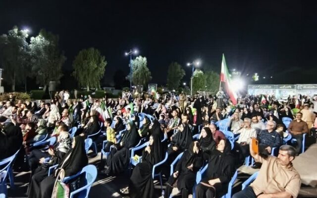 انتقاد رسانه اصولگرا از «برنامه به وقت ایران» صداوسیما؛ شعار عده‌ای محدود صدای همه مردم است؟ / ورود رهبری برای مقابله با تفرقه بی‌دلیل نبود!