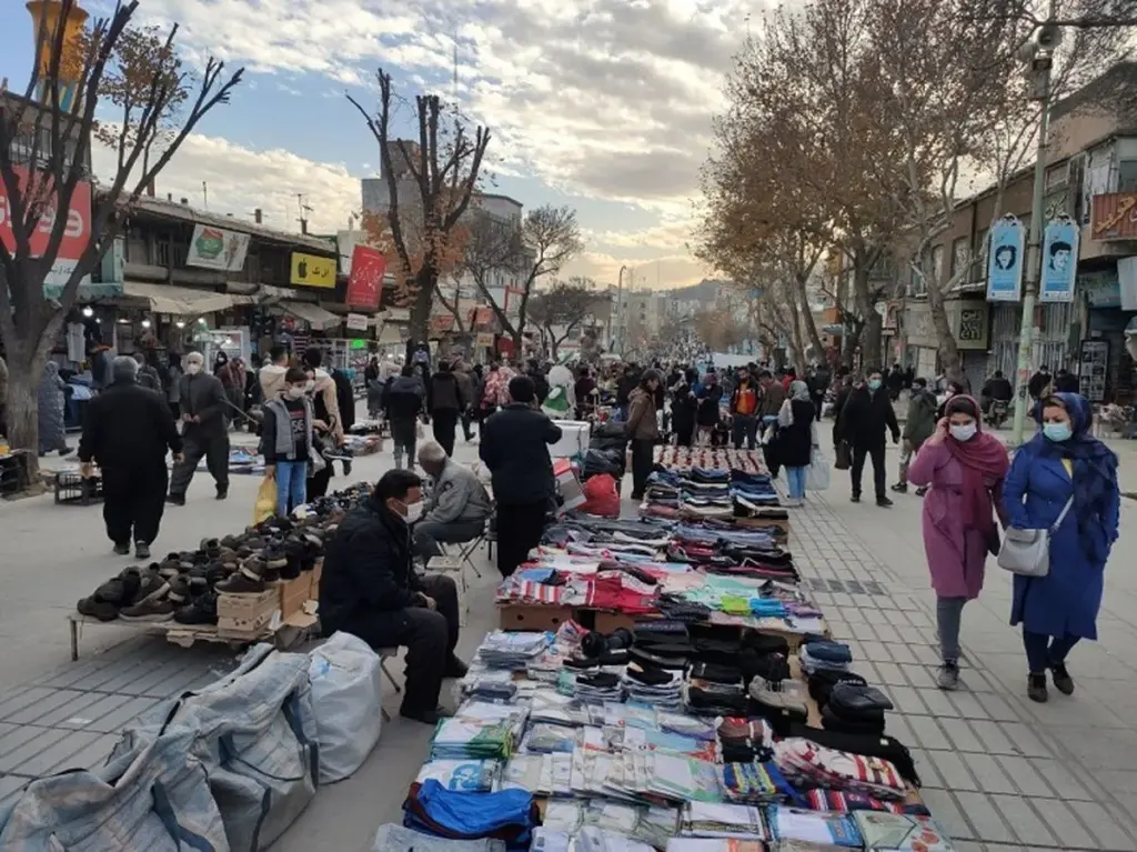 دستفروشی در بازار تهران زمان‌بندی شد
