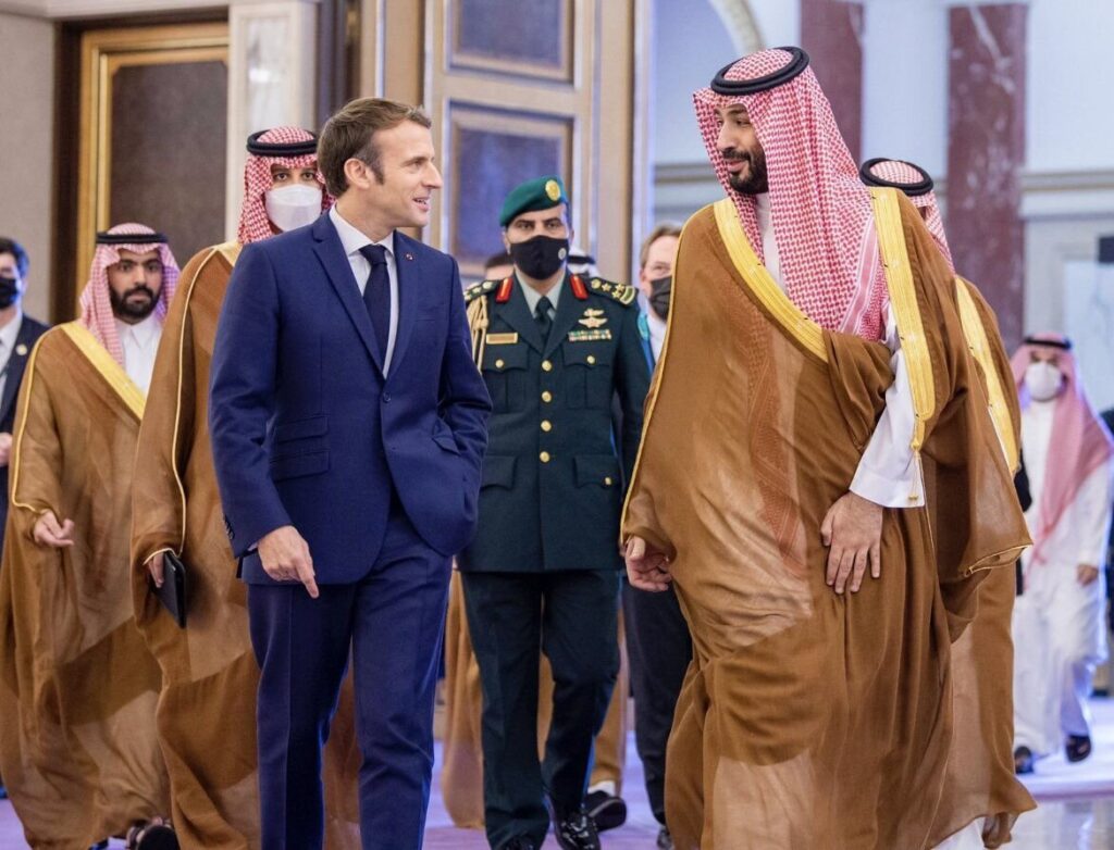 دیدار و گفت و گوی بن سلمان و مکرون؛ عربستان وعده افزایش عرضه گازوئیل داد