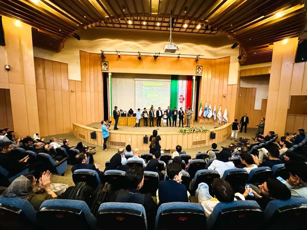 پایان دومین رویداد هفته تکنولوژی البرز با محوریت توسعه فناوری و نوآوری