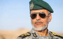 ناوشکن دنا فقط برای انتقال پیام صلح و دوستی اعزام شده بود