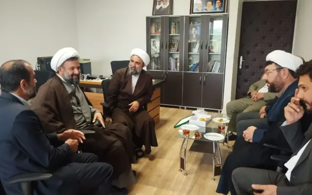 دیدار حجت الاسلام ممی زاده با مدیر حوزه علمیه آذربایجان شرقی+ تصاویر