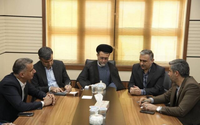 دهکده لجستیک و بندر خشک؛ پروژهای راهبردی برای اقتصاد فارس/ سرمایهگذاری مولد نیازمند حمایت دستگاه قضایی است