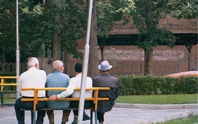 کمیته امداد خوزستان حامی ۸۷ هزار سالمند است