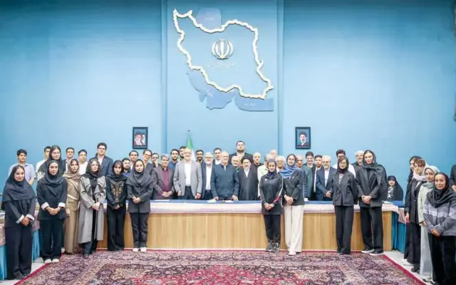 جلوی خودتحریمی و حذف گزینشی بایستیم