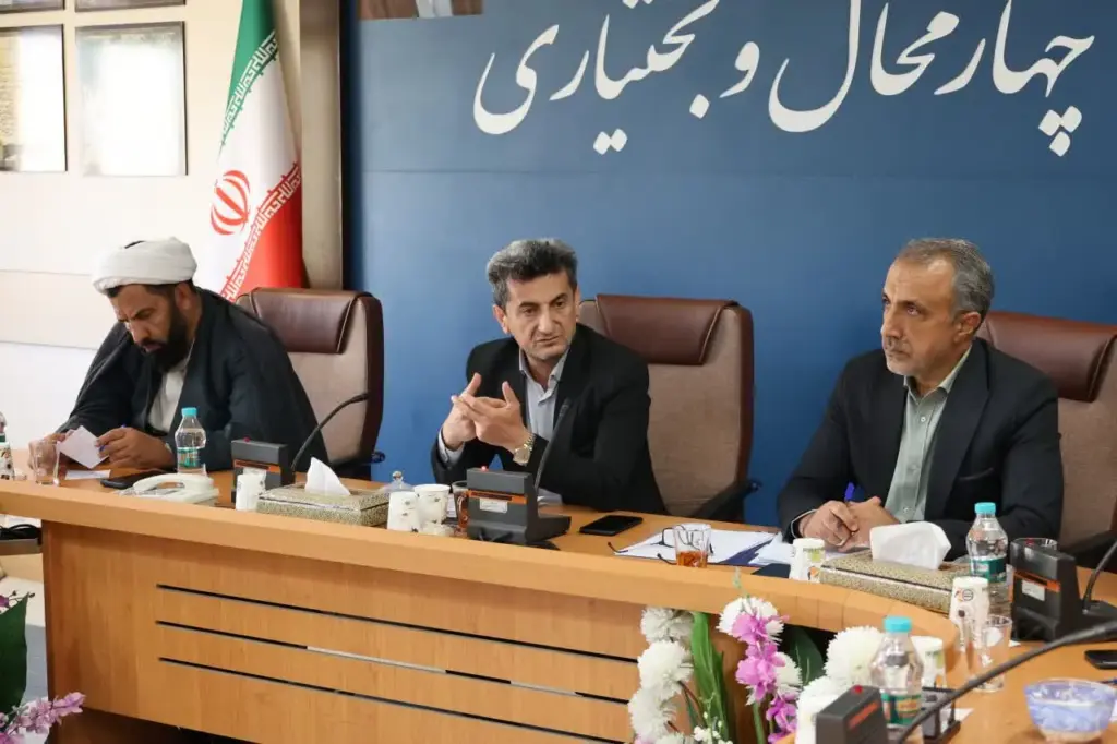 ارتقای سلامت اداری در پرتو نهادینهسازی فرهنگ نماز محقق میشود