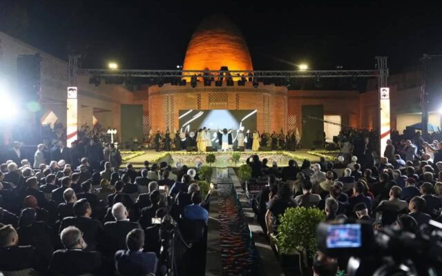 رئیس‌جمهور در پیام تصویری به آیین افتتاح بارگاه شمس تبریزی: جنگ و تحریم و تهدید توان خاموش‌کردن چراغ ایران فرهنگی را ندارد