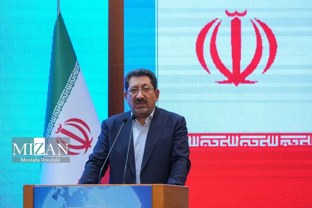 وزیر صمت خواستار تسریع در رفع موانع اداری و بانکی برای حمایت از صادرکنندگان شد