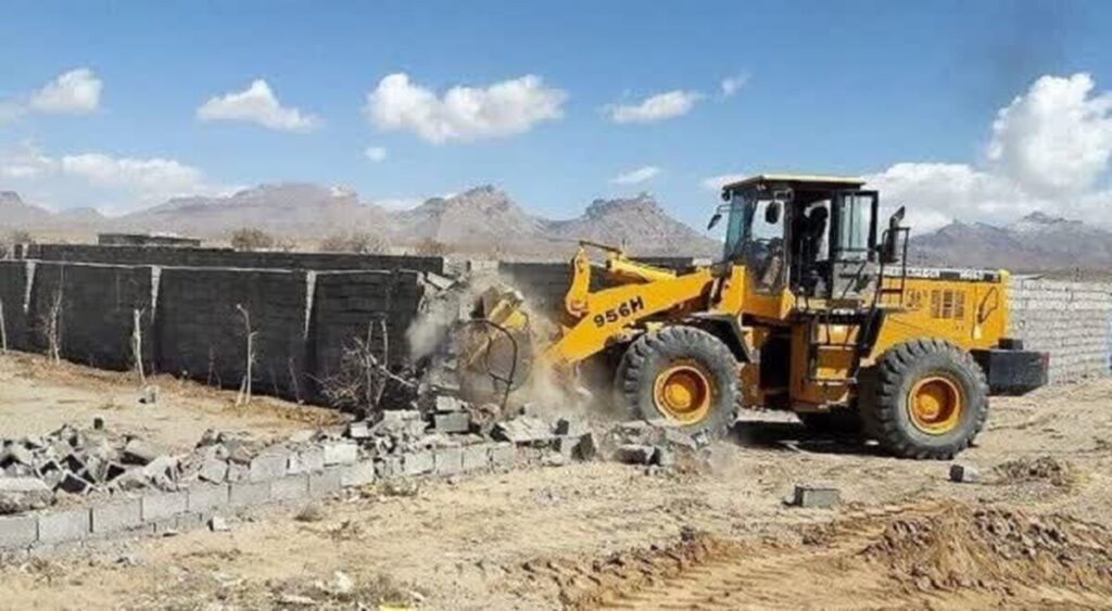 قلع‌وقمع بیش از ۸۷۰۰ مترمربع تغییر کاربری غیرمجاز در اراضی کشاورزی قائم‌شهر