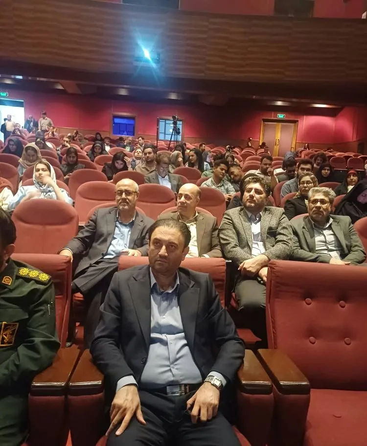 گوهرتراشی حلقه اتصال معدن، هنر و تجارت است/ ضرورت عبور از خامفروشی به سوی تولید محصولات با ارزش افزوده