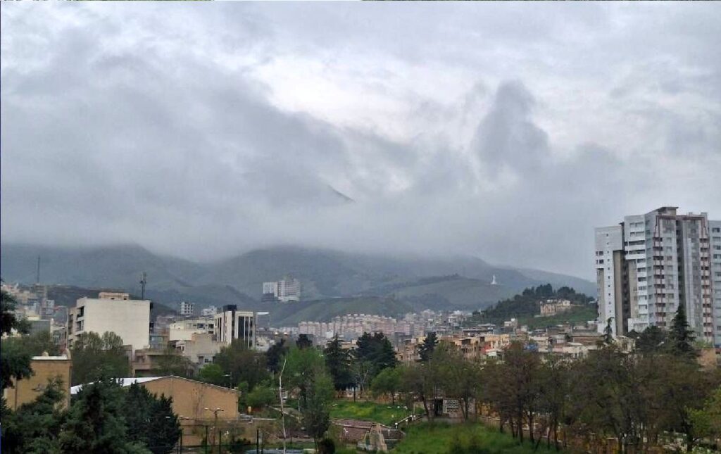 ورود موج جدید بارشی به کشور/ امشب ۱۲ استان بارانی می‌شوند