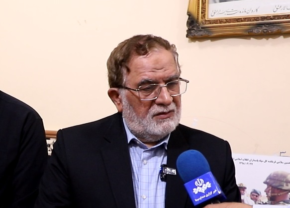 دیدار جانشین فرمانده سپاه پاسداران با رزمندگان در هرمزگان